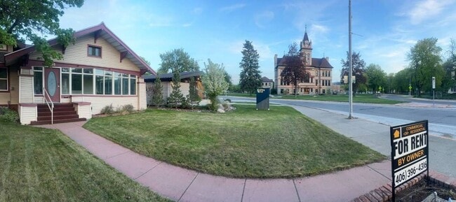 Building Photo - 735 S Main St