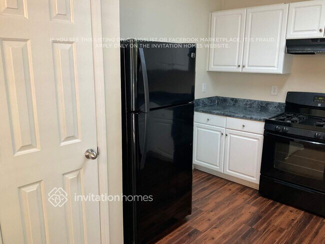 Photo - 4067 Caspian Trace