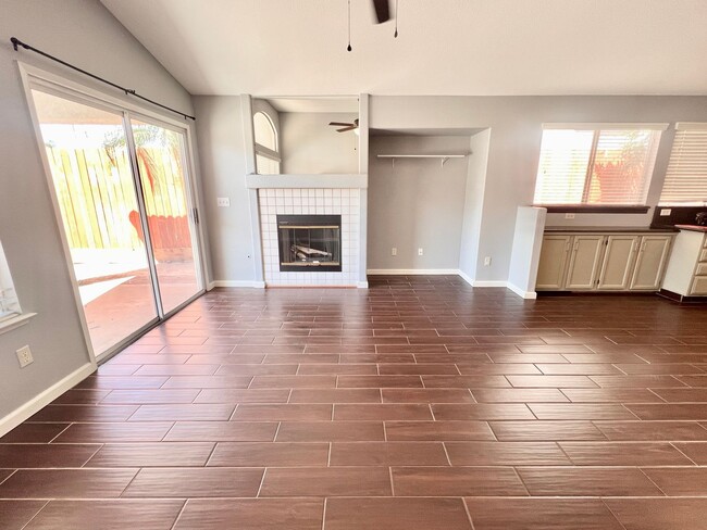 Photo - $2,195 Milburn & Herndon, 4 Bedroom Home -...