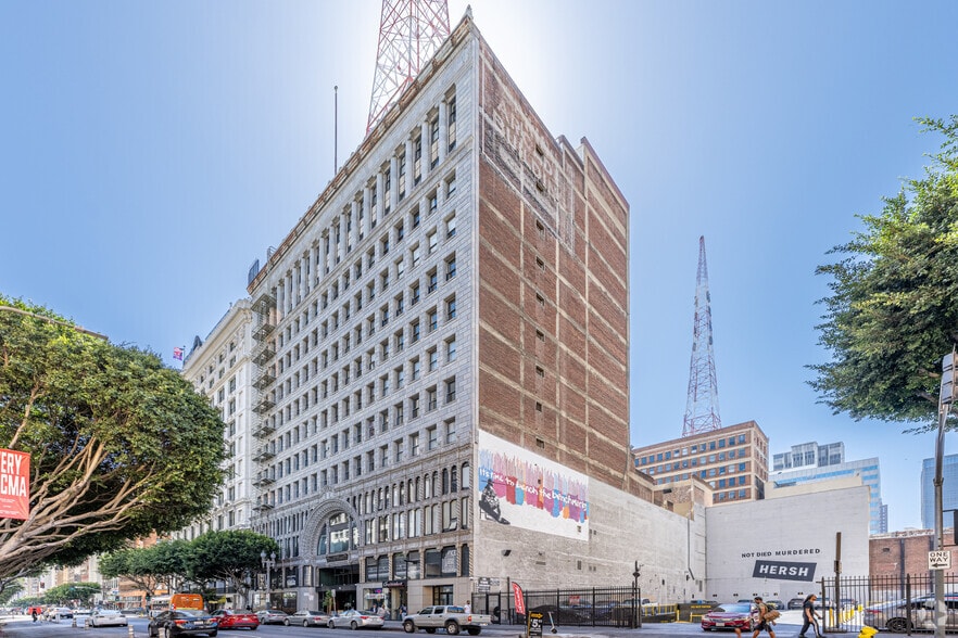 Building Photo