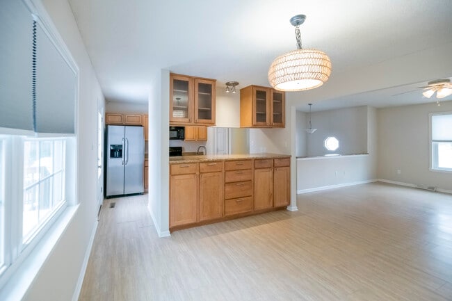 Photo - 101 W Alhambra Dr