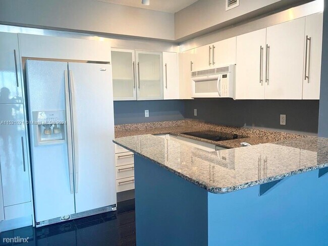Photo - 2 br, 2 bath Condo - 335 S Biscayne Blvd A... Unit Apt 4200