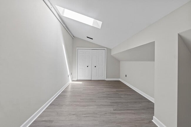 Photo - 555 Main St Unit B