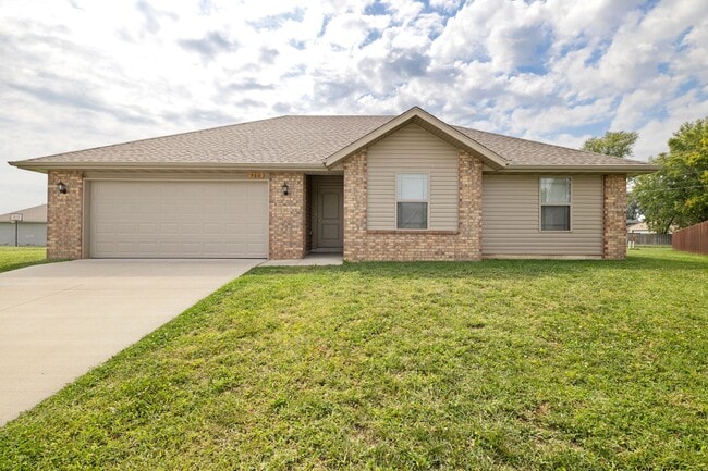 3 Bedroom Rental Home in Republic! - 3 Bedroom Rental Home in Republic!