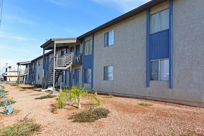 Sunrise Manor Apartments