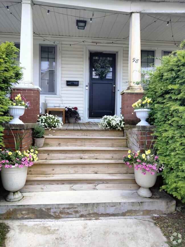 Building Photo - 98 Wentworth Ave Unit 98 Wentworth Ave Rental
