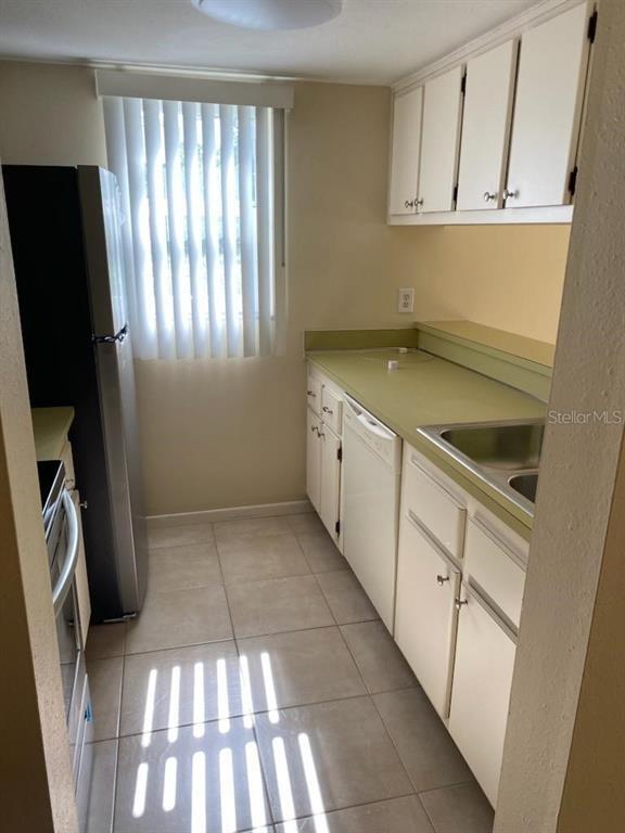 Photo - 2525 W Bay Dr Unidad A16