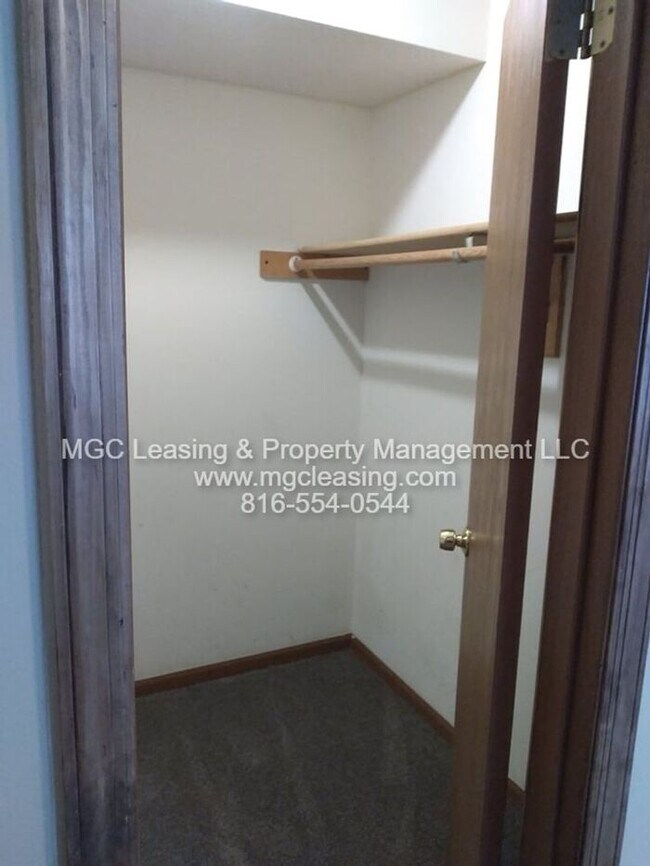 Photo - 1 Bedroom apartment in Olathe, KS