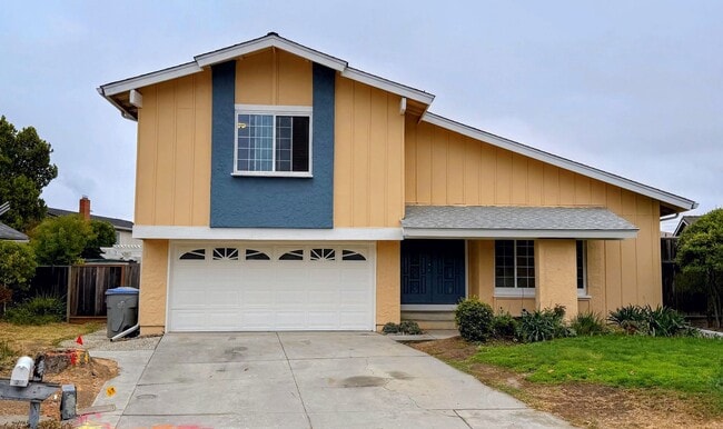 Building Photo - 7214 Chantilley Ct