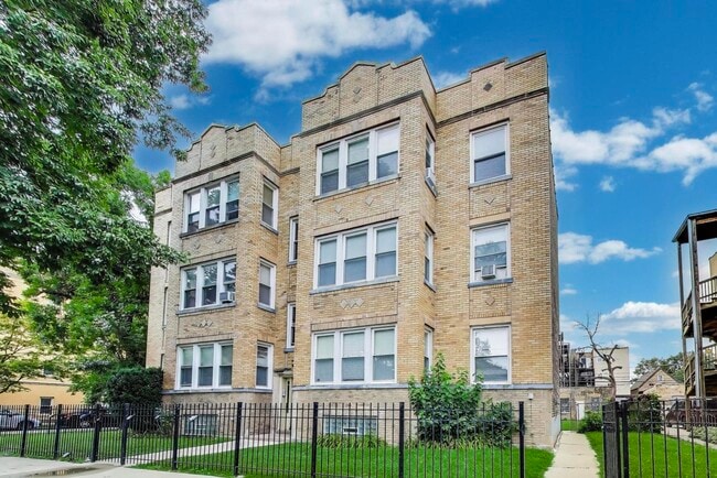 Building Photo - 4457 N Central Park Ave Unit 1 Rental