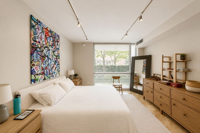 Photo - 1300 13th St NW Unit 102