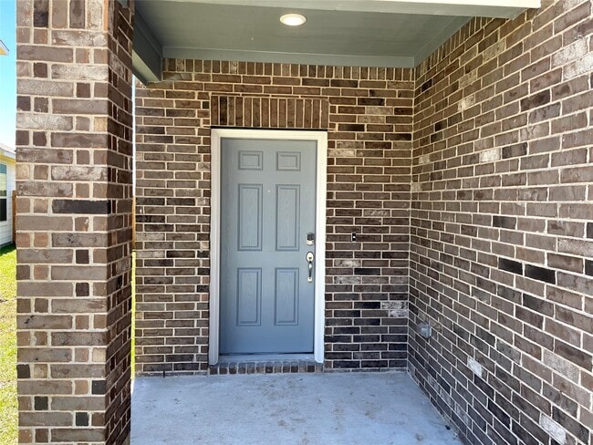Photo - 25530 Valverdant Ct