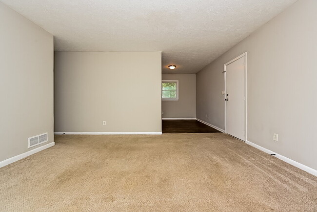 Photo - 1303 Todiway Ct