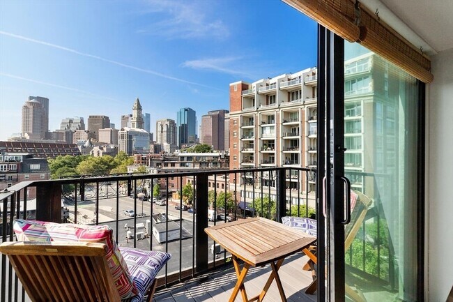 Building Photo - 28 Atlantic Ave Unit 618 Rental