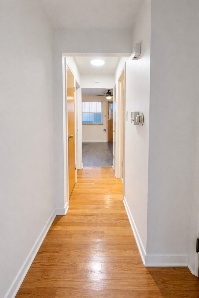 Photo - 2027 W 111th St