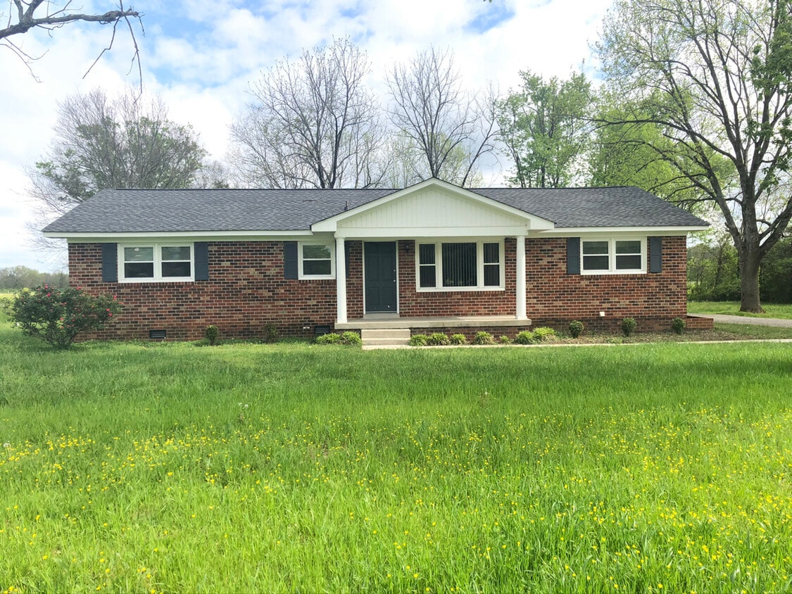 Photo - 2404 Dilton Mankin Rd (Murfreesboro, TN)