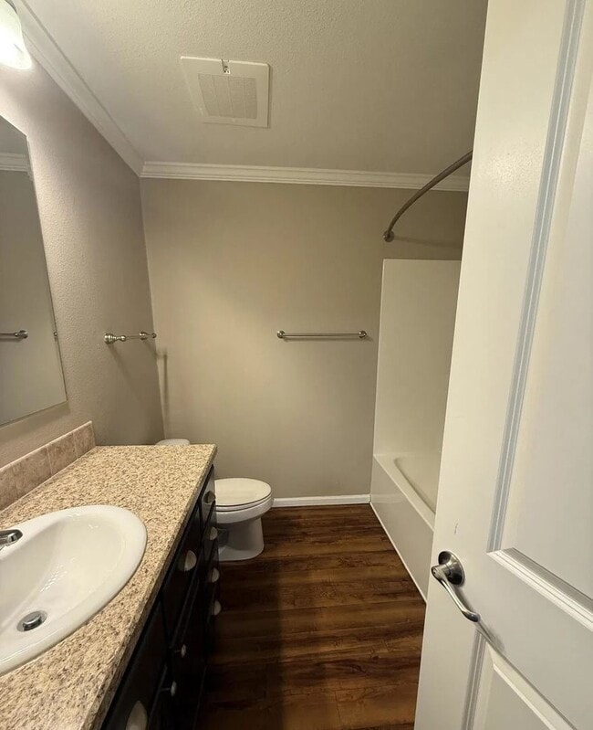 Photo - Wolf Run Village