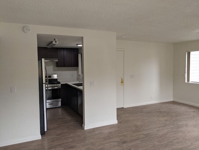 Photo - 55 Stenner St