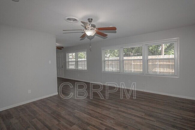 Photo - 4924 17th St