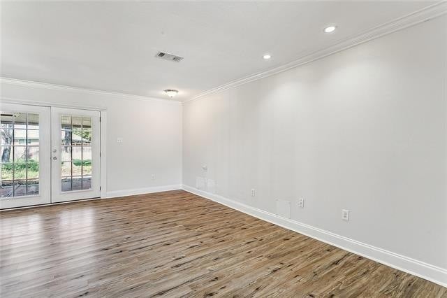 Photo - 620 Markham Dr