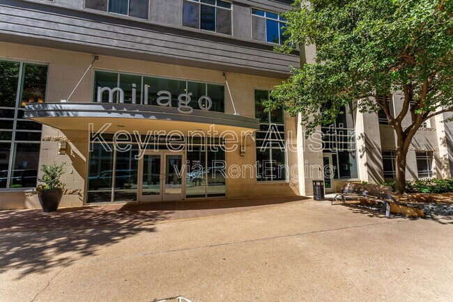 Photo - 54 Rainey St Condo Unit 604