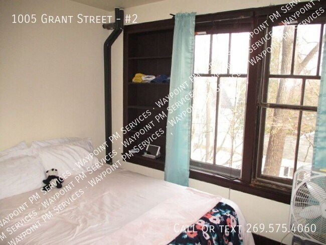 Photo - 1005 Grant St Unit #2