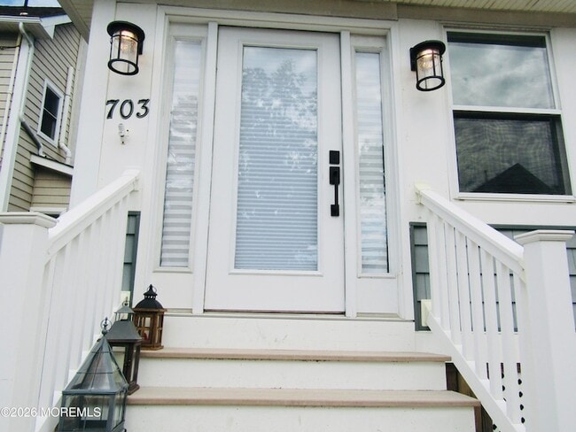 Photo - 703 Central Ave