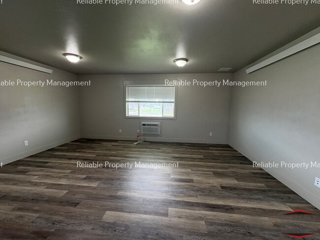 606 Caribou St Unit 2