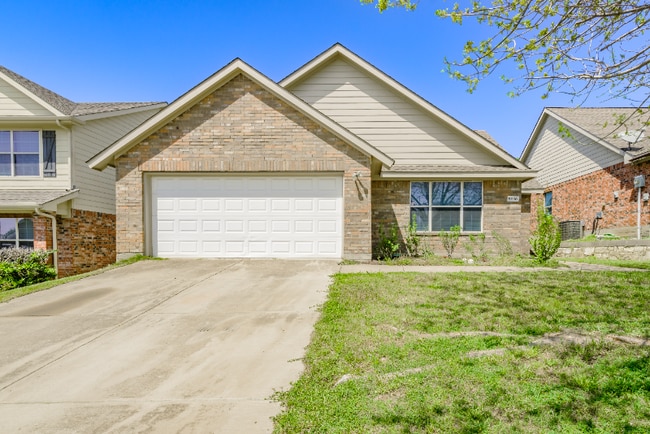 Building Photo - 8915 Wild Rose Ln