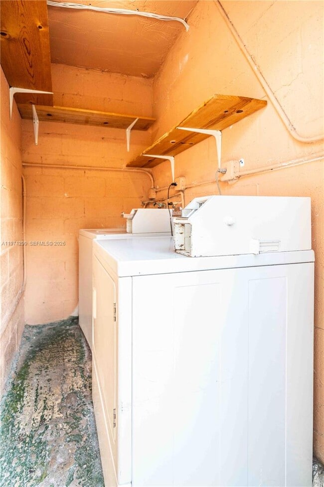 Photo - 6650 Miller Dr Unidad 12