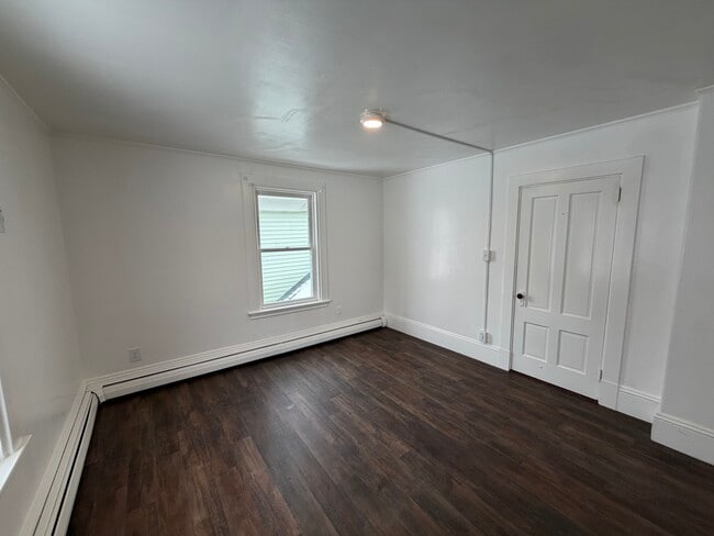 Photo - 66 3rd St