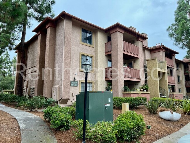 Building Photo - 12039 Alta Carmel Ct Rental