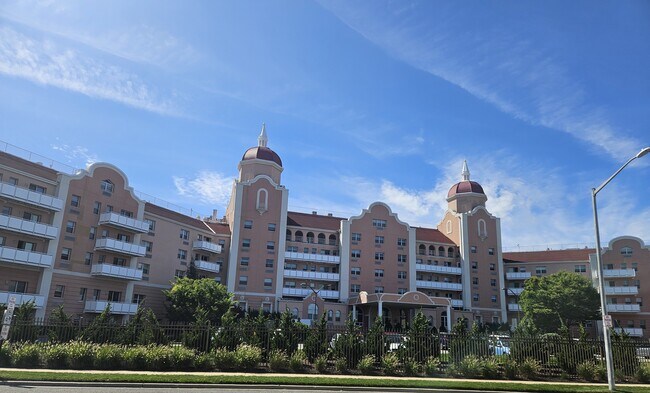 Photo - 2 Richmond Rd Unit 4th floor