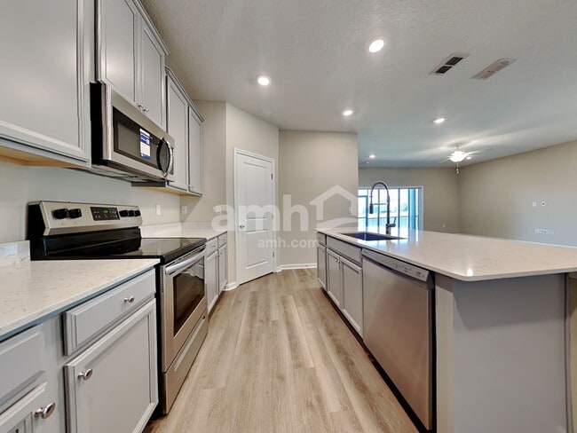 Photo - 300 Anastasia Park Rd