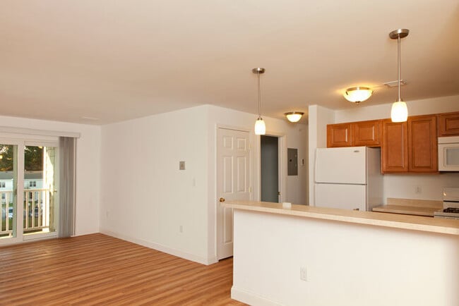 Photo - Nashua Investors