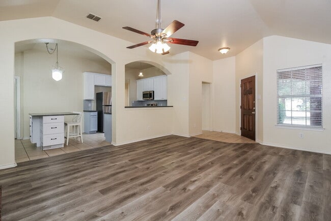 Photo - 3400 Beatriz Dr