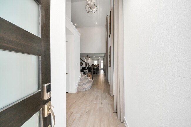 Photo - 4135 KINSEY ST