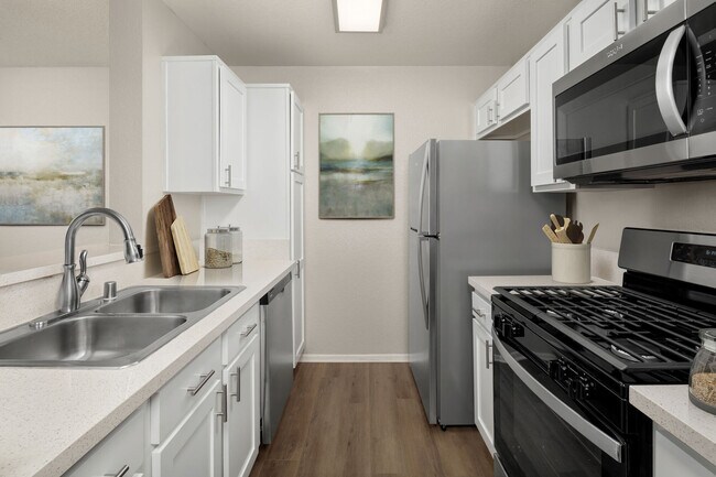 Green Valley Apartments
