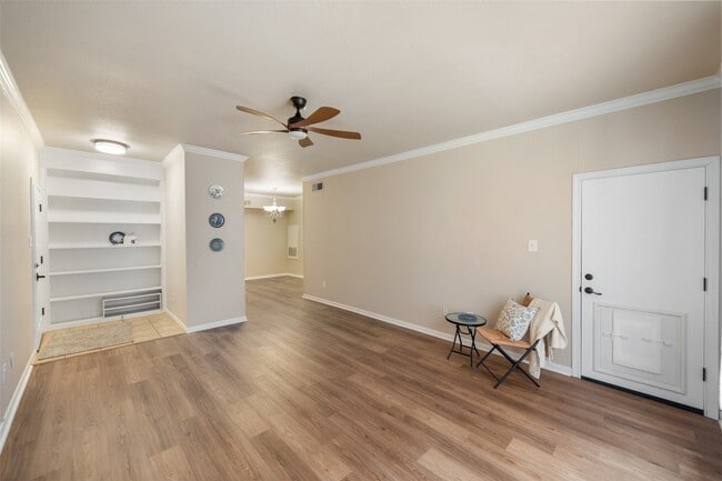 Photo - 2255 Braeswood Park Dr Unit 105
