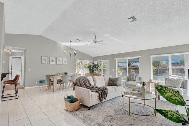 Photo - 1544 Old Cypress Trail