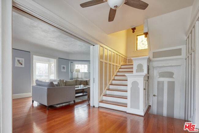 Photo - 453 Rialto Ave