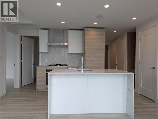 Photo - 2381 Beta Ave Unité 801