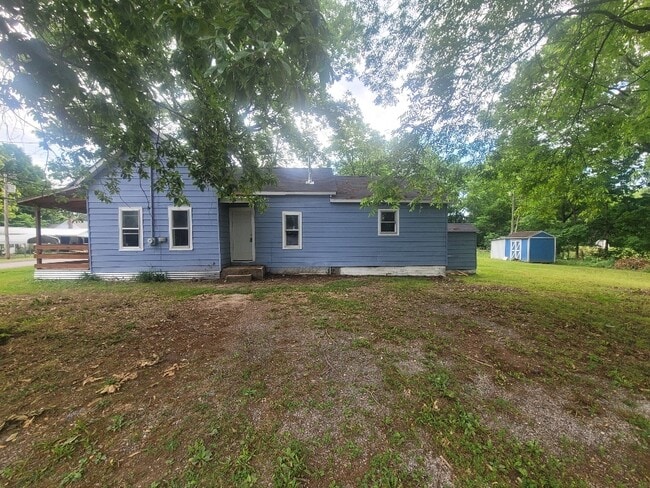 Photo - 301 E Olive St
