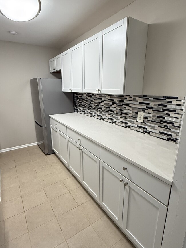 Photo - 3930-10305 Pender Dr Townhome