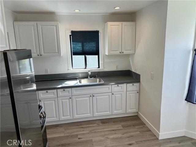 Photo - 12658 Oxnard St