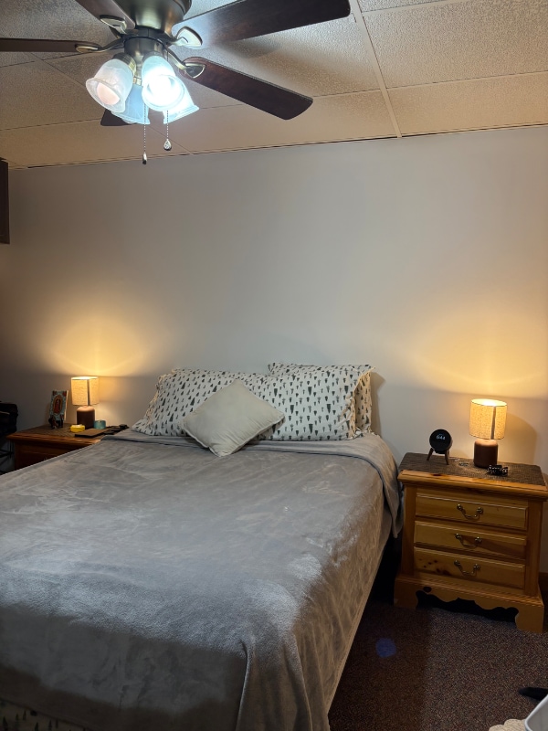 Building Photo - 940 Center St