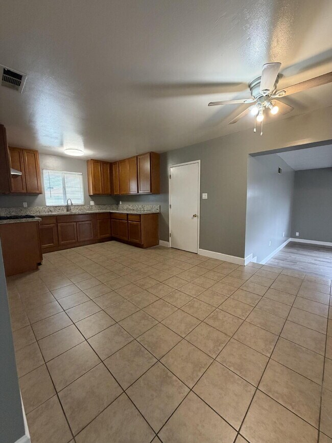 Photo - Charming 3-Bed, 2-Bath Gem with 1,372 Sq Ft of Comfort in Modesto!