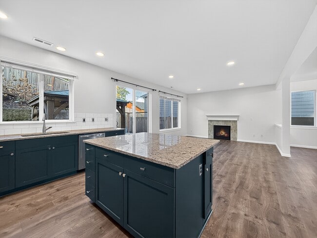 Photo - 9825 15th Pl SE