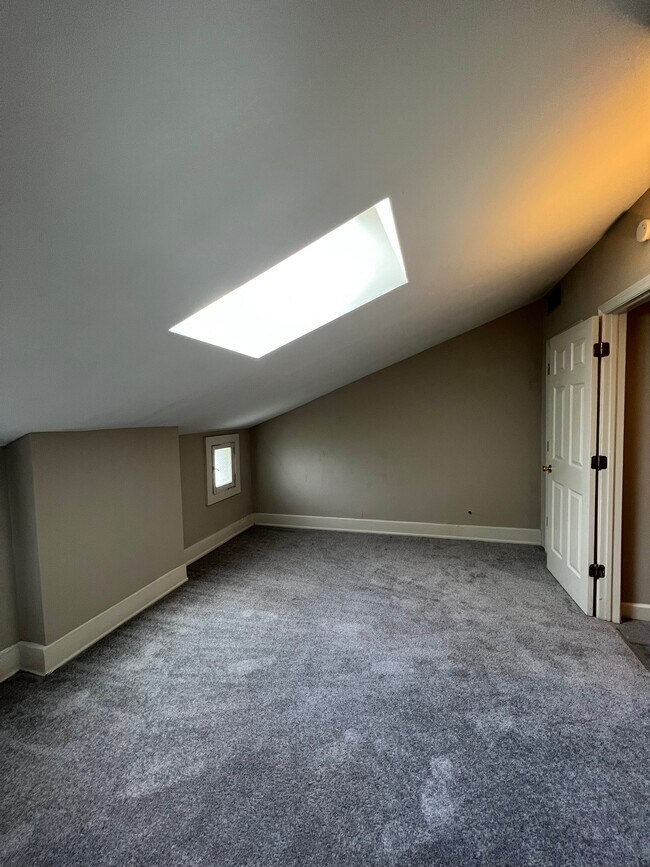 Photo - 2349 Wheeler St