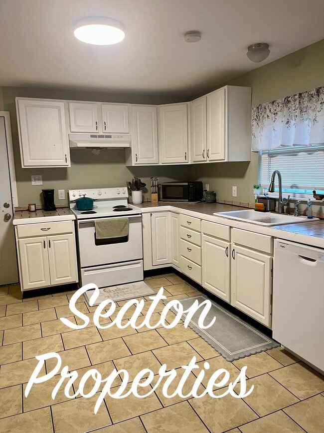 Photo - 2709 Addison Dr